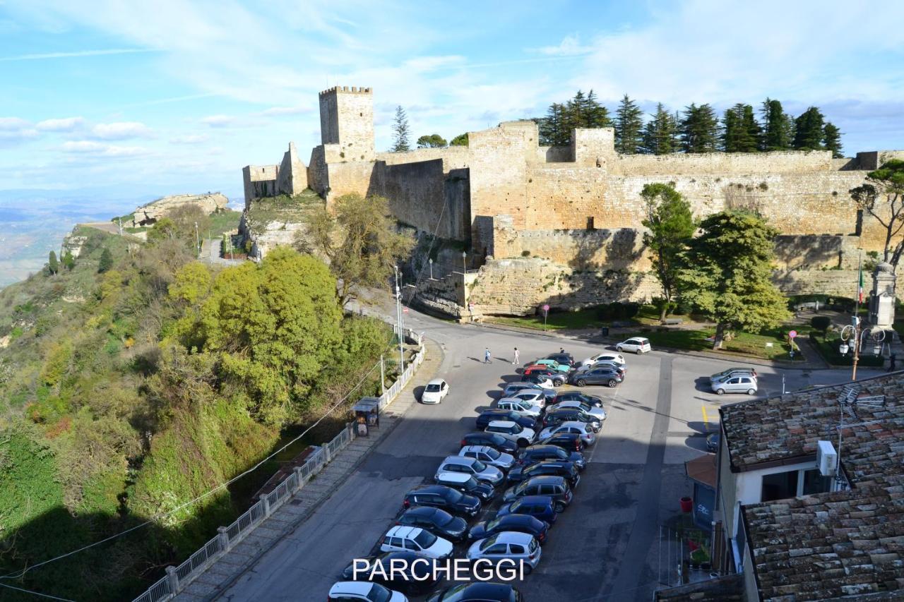 Rocca Di Cerere "Rocca Da Zeru" Apartments Enna Bagian luar foto
